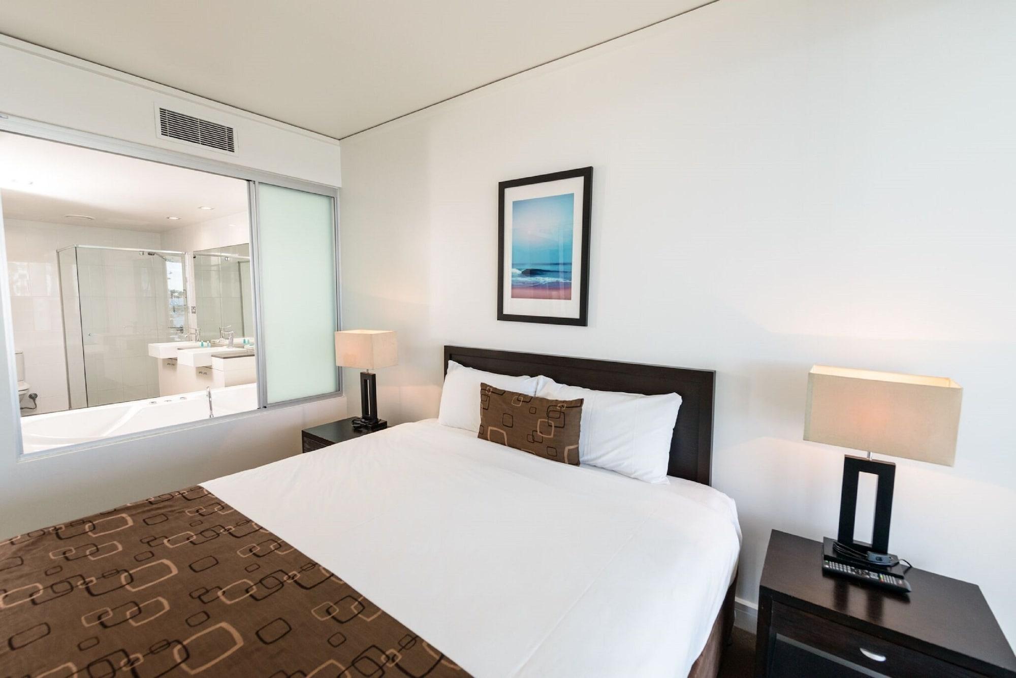 C Bargara Resort Bagian luar foto