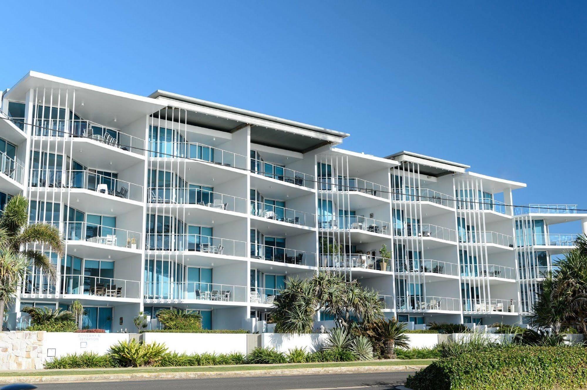 C Bargara Resort Bagian luar foto