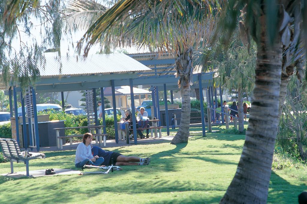 C Bargara Resort Bagian luar foto