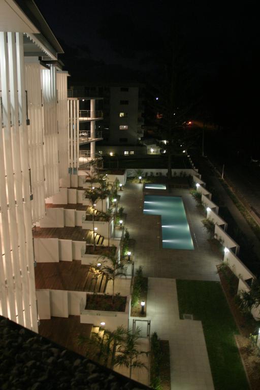 C Bargara Resort Bagian luar foto